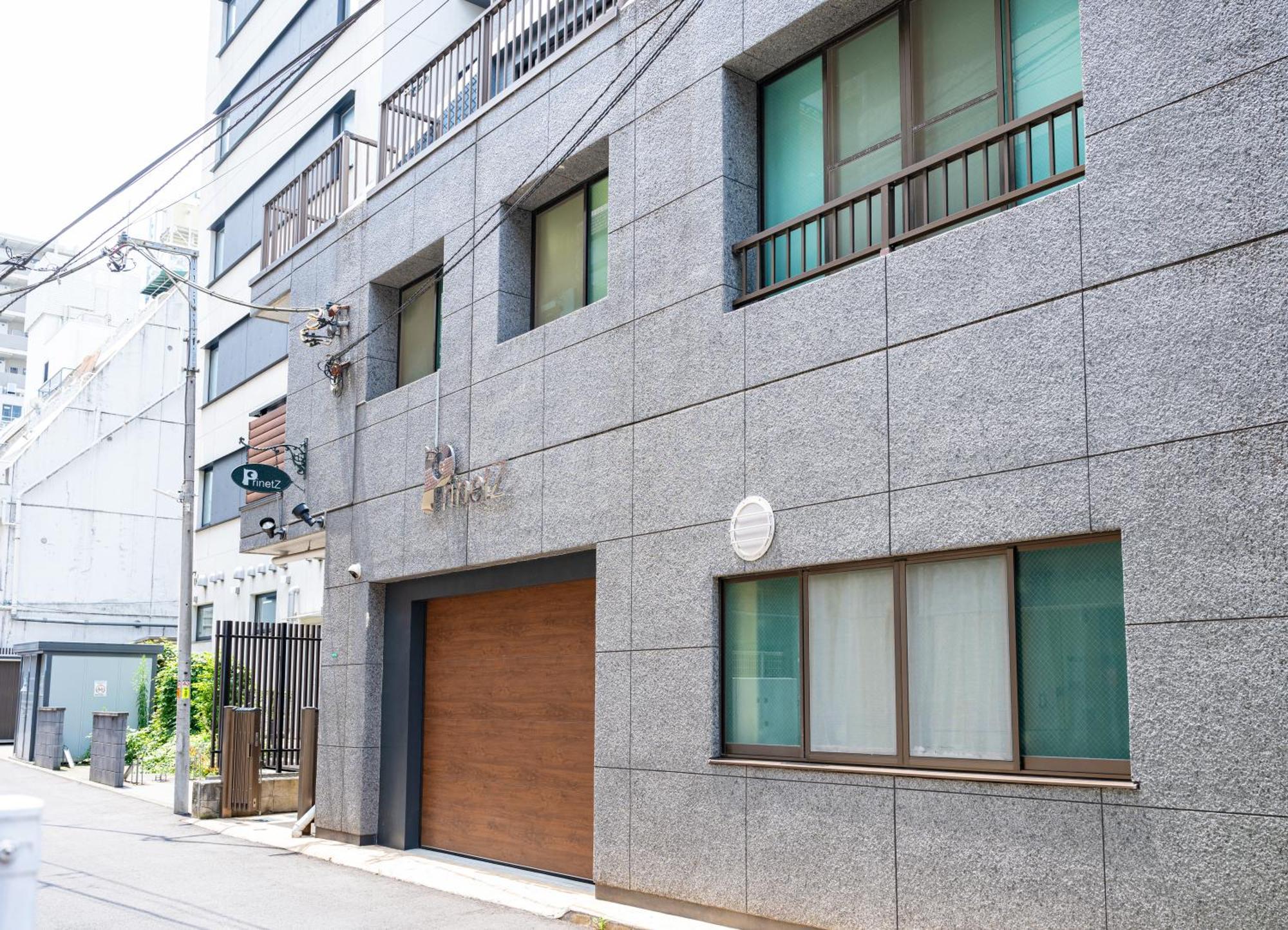 Apartment プリネッツ新宿ビル3階 *
